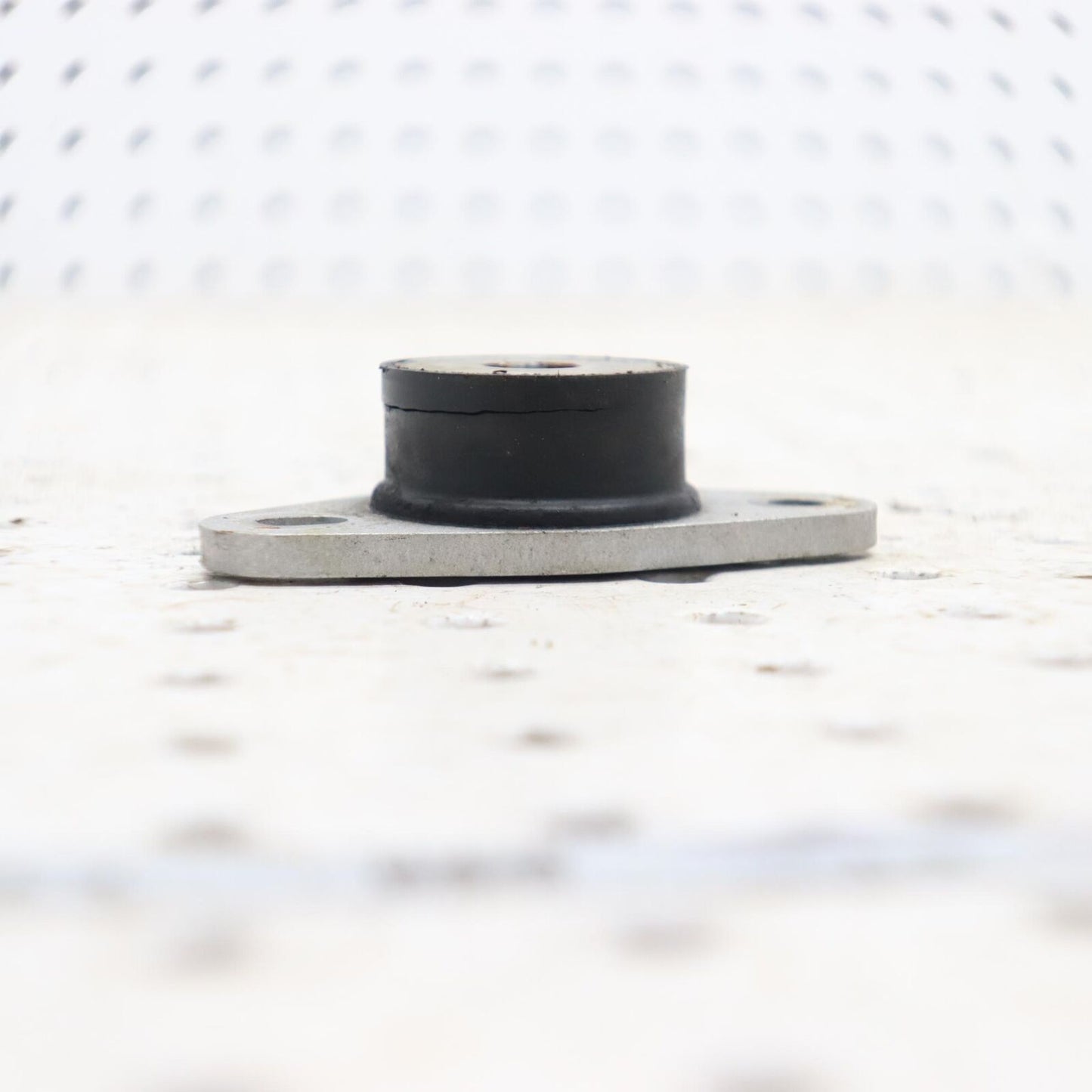 2015 POLARIS SWITCHBACK 800 MOTOR ENGINE MOUNT 3022713; 3023293