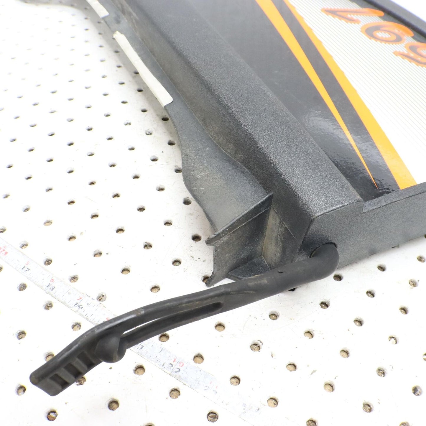 2011 ARCTIC CAT M8 RIGHT RH SIDE PANEL COVER 4606-256