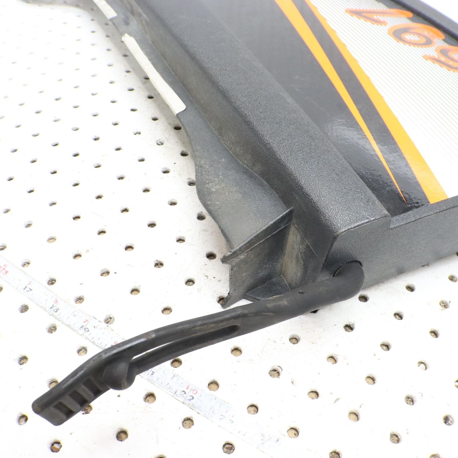 2011 ARCTIC CAT M8 RIGHT RH SIDE PANEL COVER 4606-256