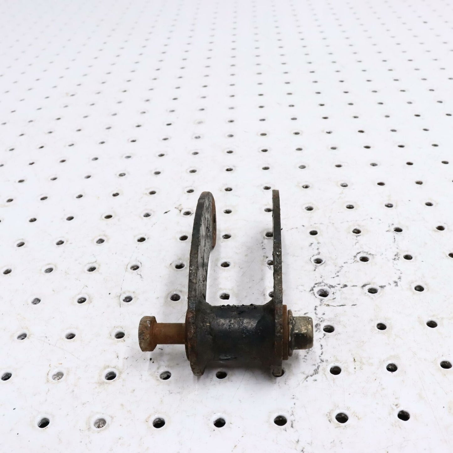 2007 POLARIS IQ 600 REAR SUSPENSION FRONTSHOCK PIVOT 1542059-067