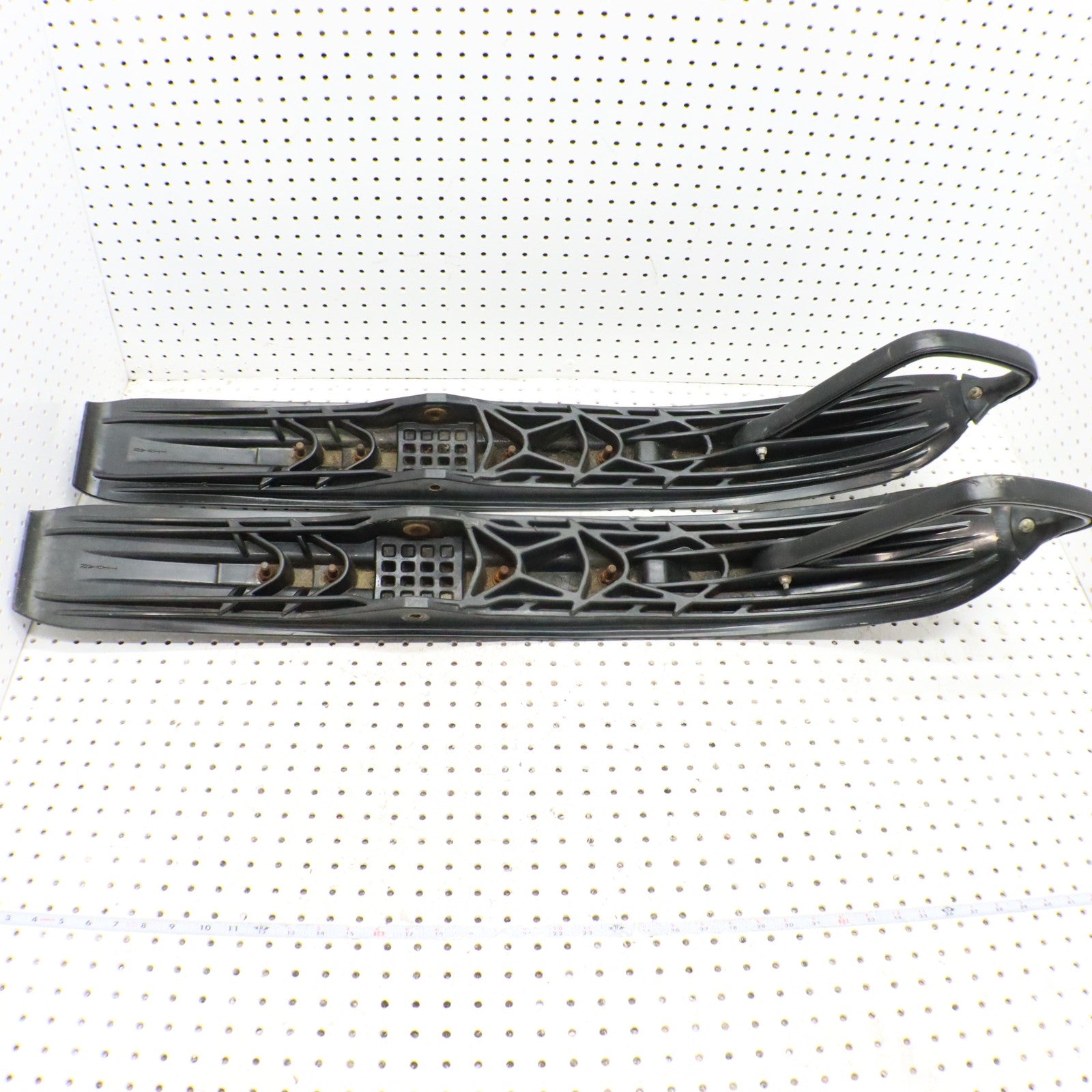 2009 Arctic Cat Crossfire R 8 Skis 2603-599 ; 2603-598 