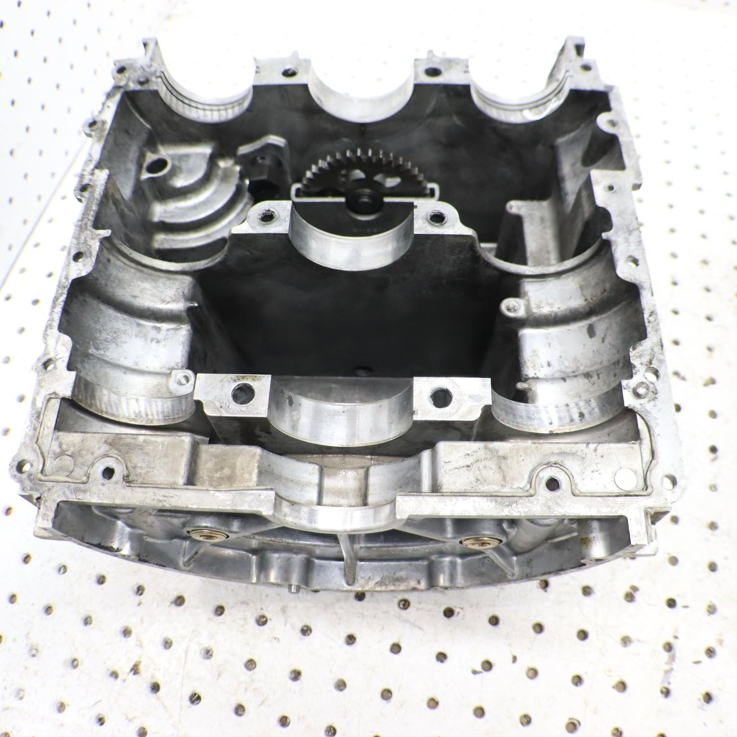  POLARIS SPORTSMAN XP 850 CRANKCASE ENGINE CASE 2204054; 2204957; 5632167 CORE