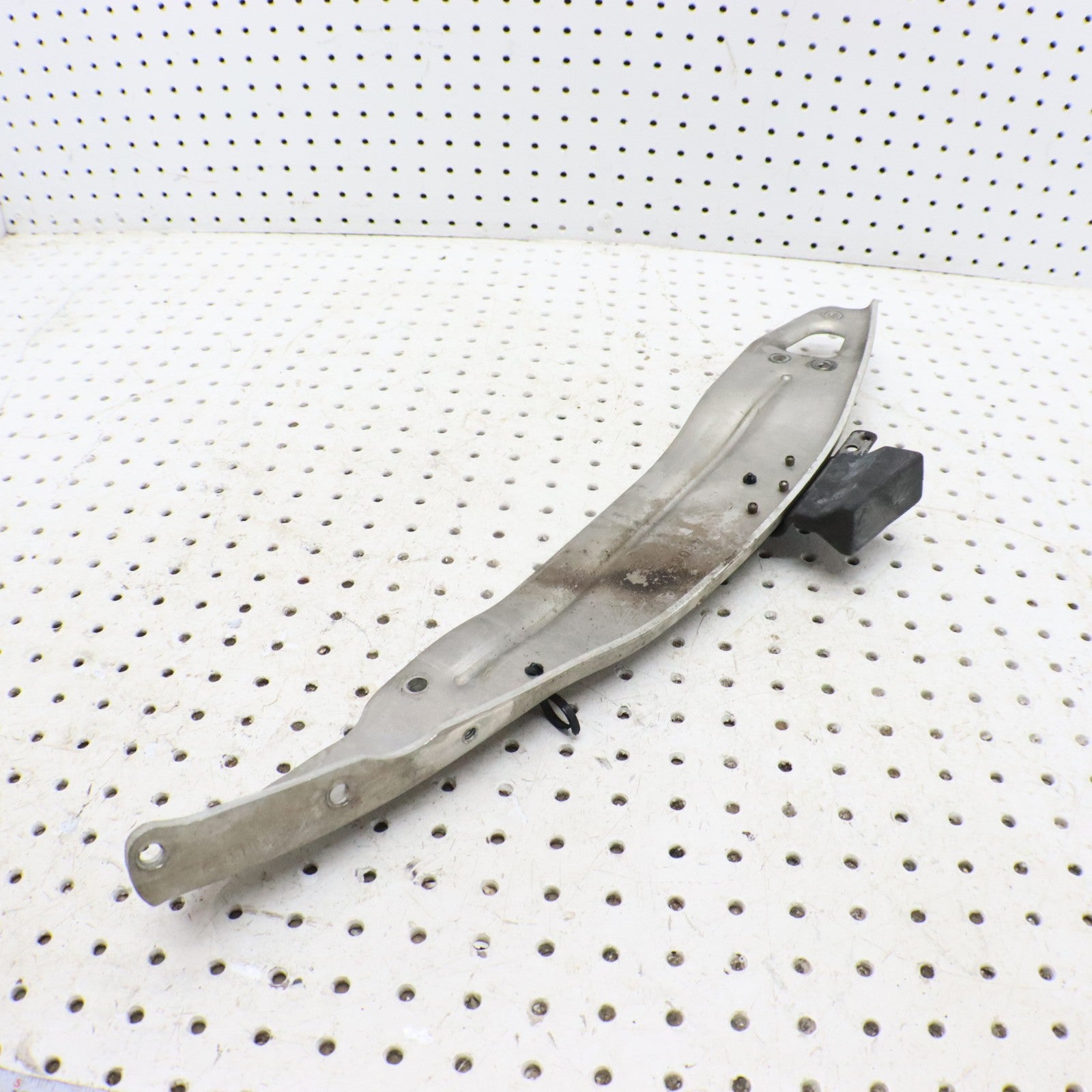 2009 Arctic Cat Crossfire R 8 BRACE, SIDE PLATE LH 3706-921; 4606-083