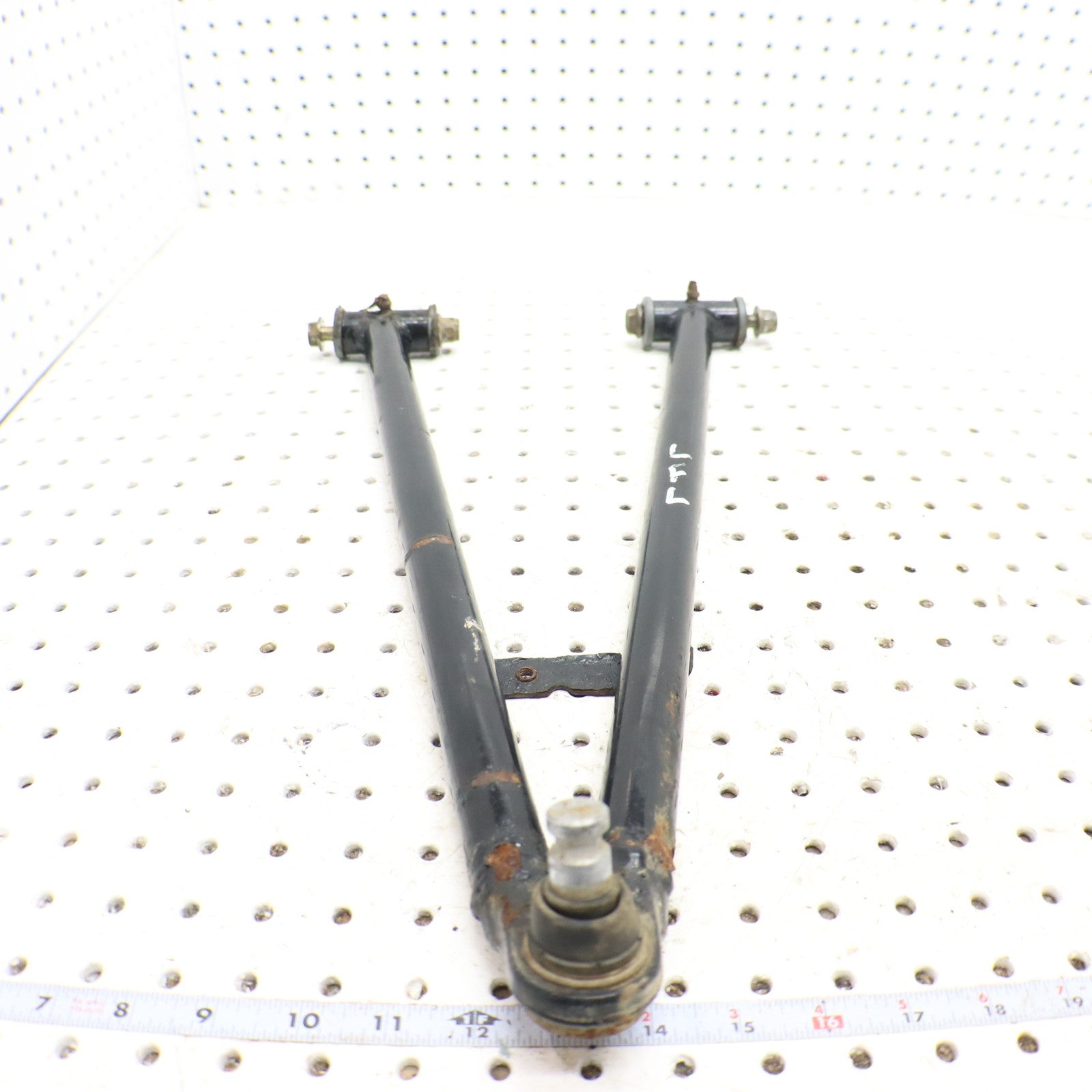 2009 Polaris Sportsman Xp 850 Front Lower Left Control A Arm 1017156-067 1019810