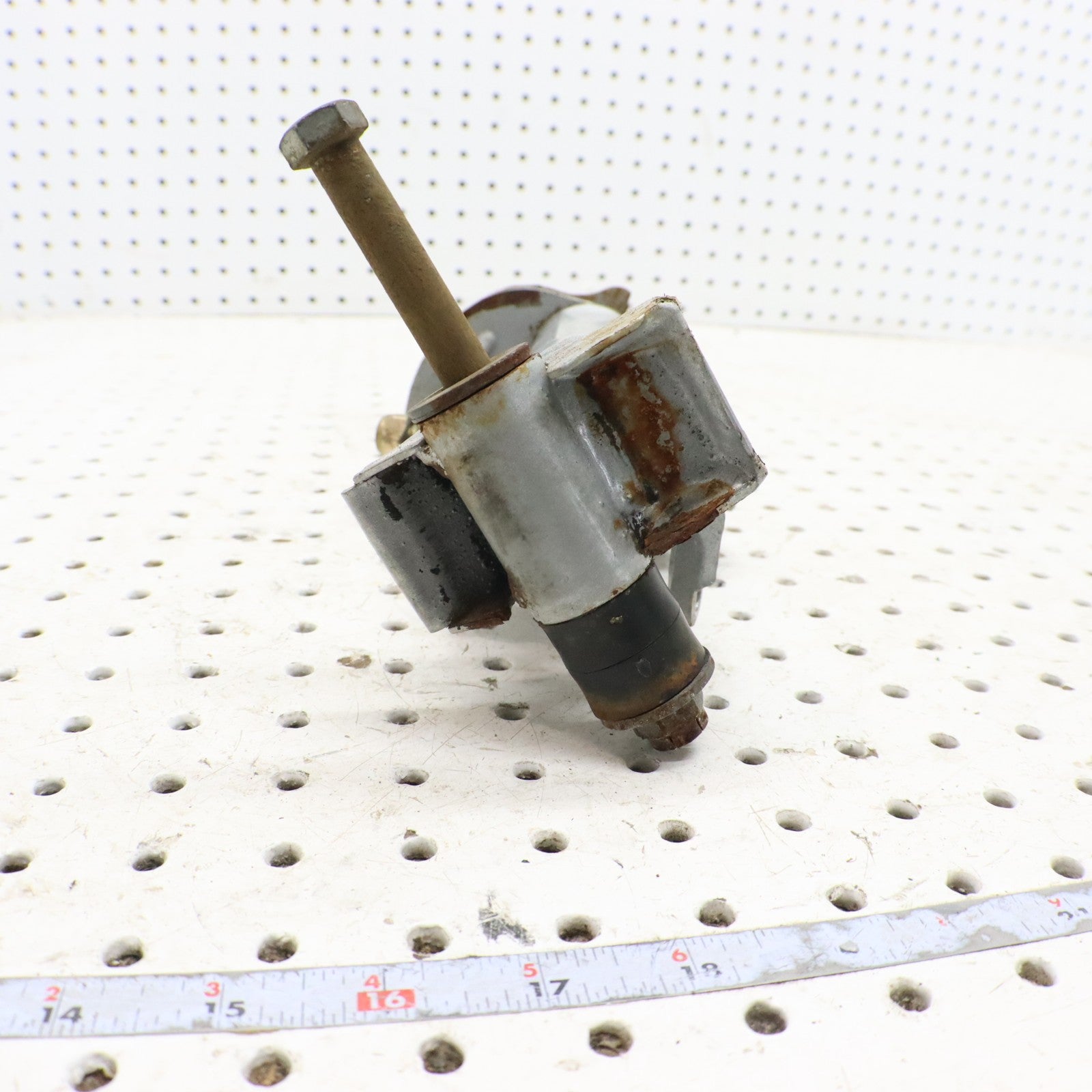 2009 Arctic Cat Crossfire R 8 Spindle Right 2703-246