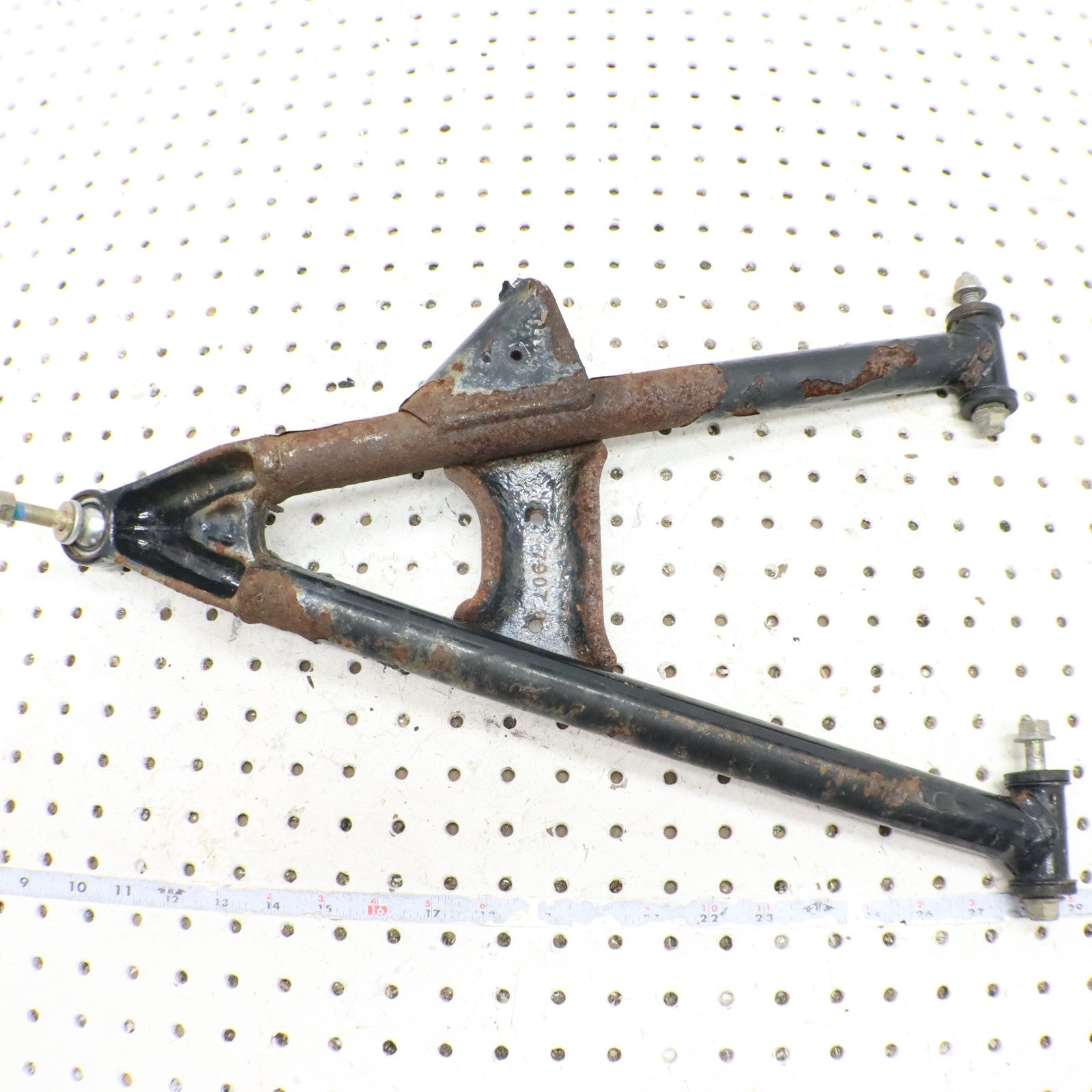 2007 Polaris Iq 600 A Arm Lower Left 2203021-067