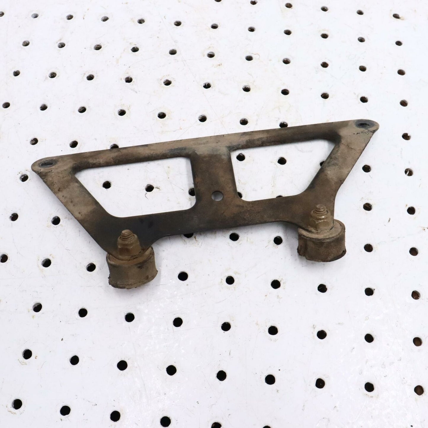 2000 POLARIS MAGNUM 325 OIL COOLER TOP BRACKET 5243783-067