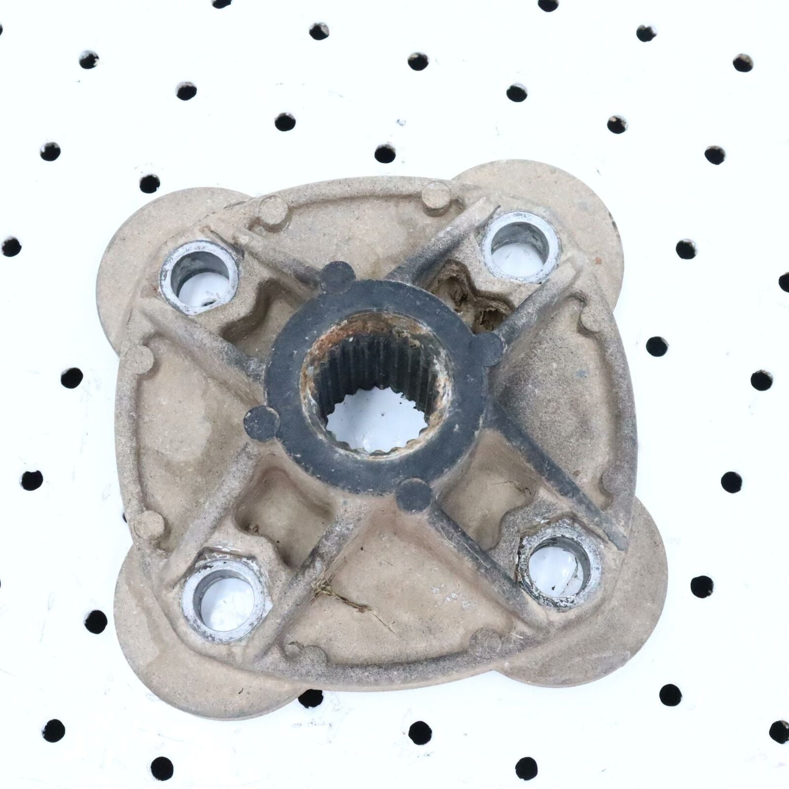 1996 POLARIS SCRAMBLER 400 REAR BACK WHEEL RIGHT OR LEFT HUB 5131284; 5144192