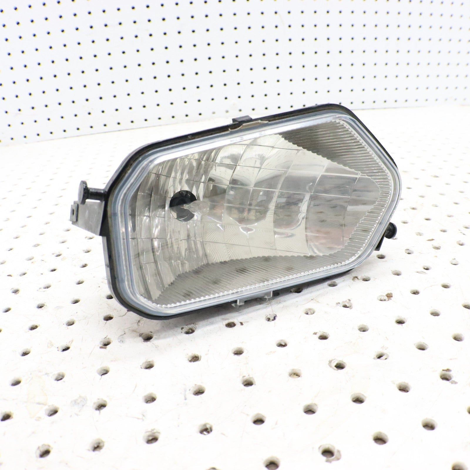 2018 Polaris Sportsman 570 Efi Headlight Head Light Bumper 2410615