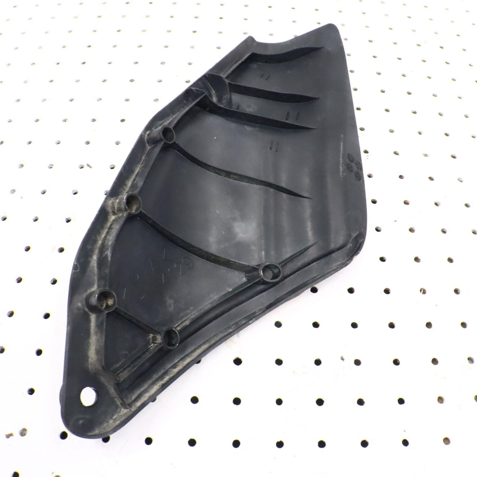 2013 YAMAHA GRIZZLY 700 GAS TANK GUARD 1HP-F4129-00-00 