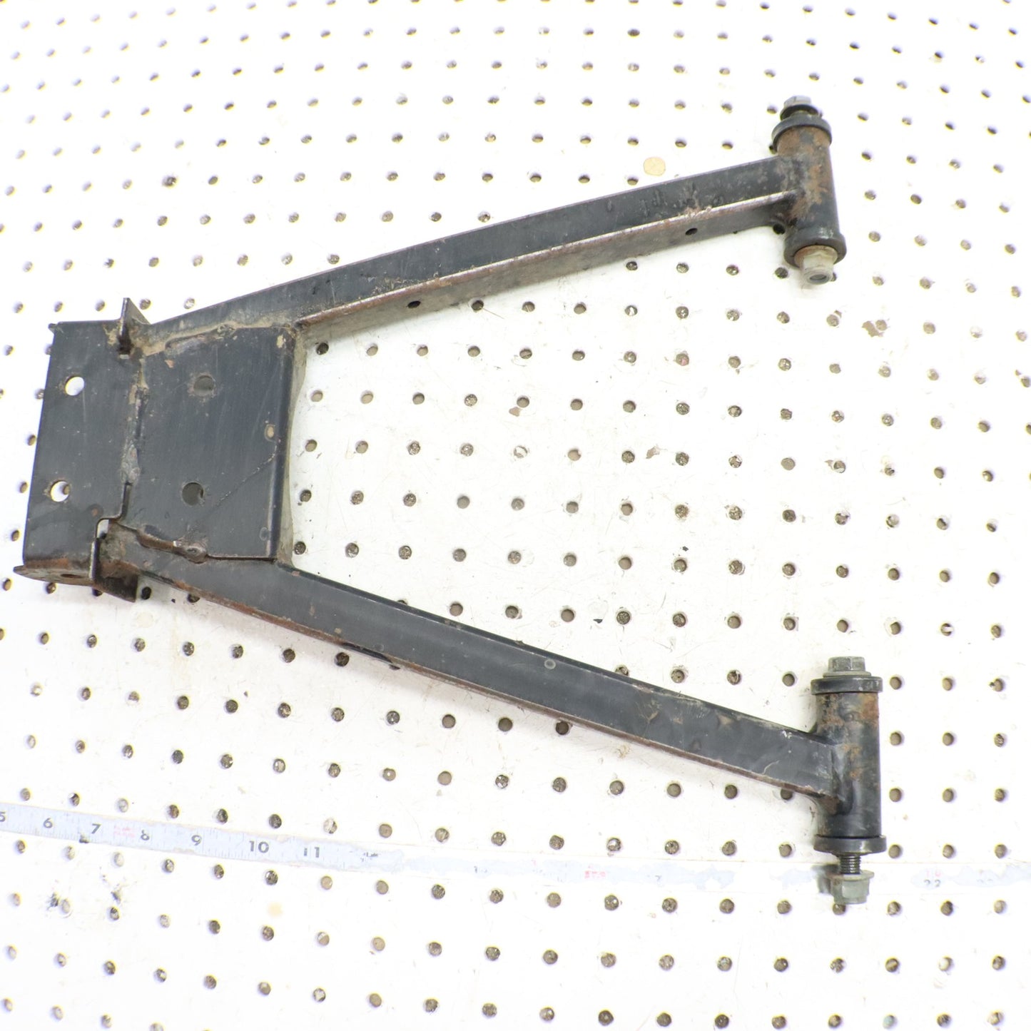 2013 Polaris Ranger 800 Lower Left Rear Control A Arm  1018185-458
