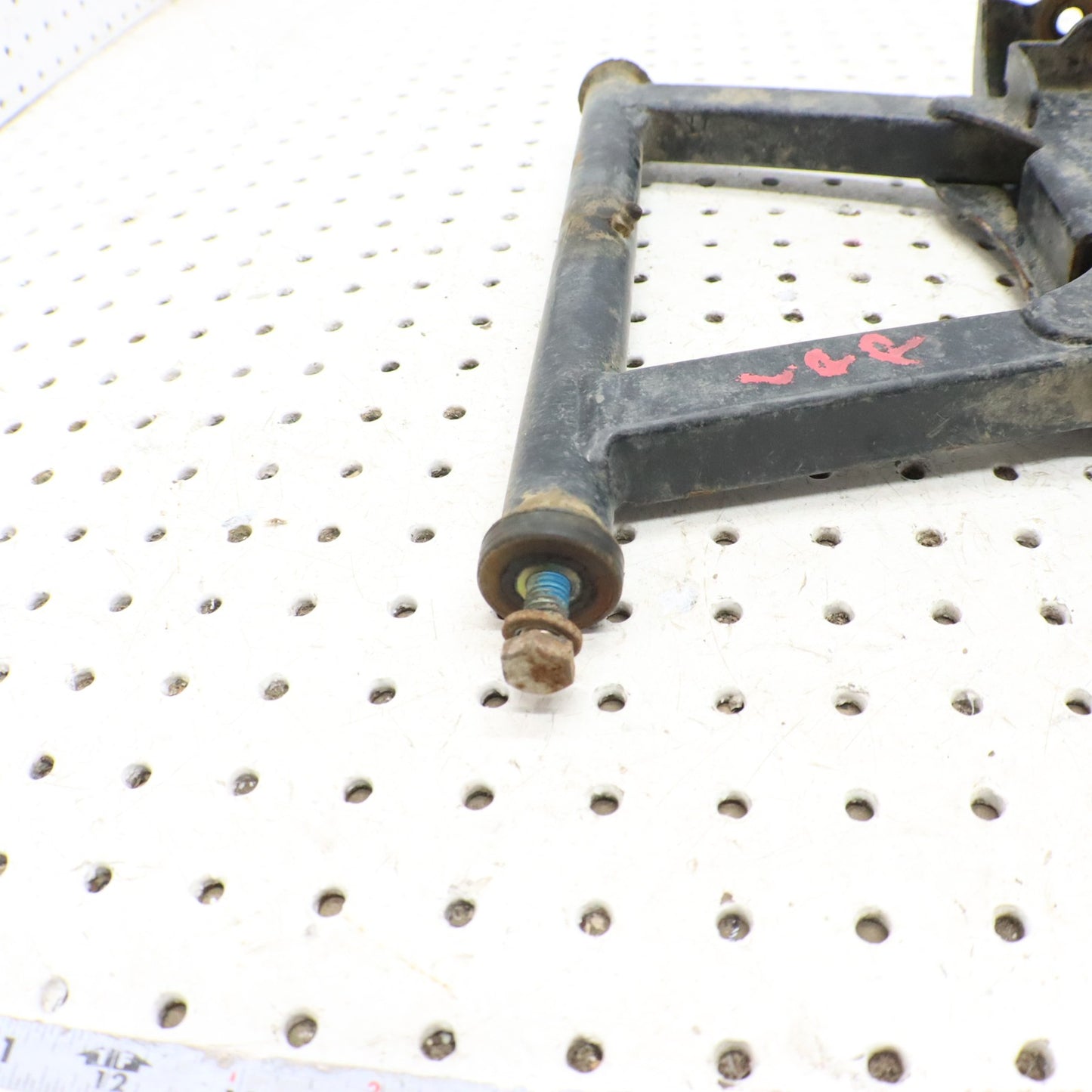 2009 Polaris Sportsman 800 Lower Right Rear Control A Arm 1015889-067