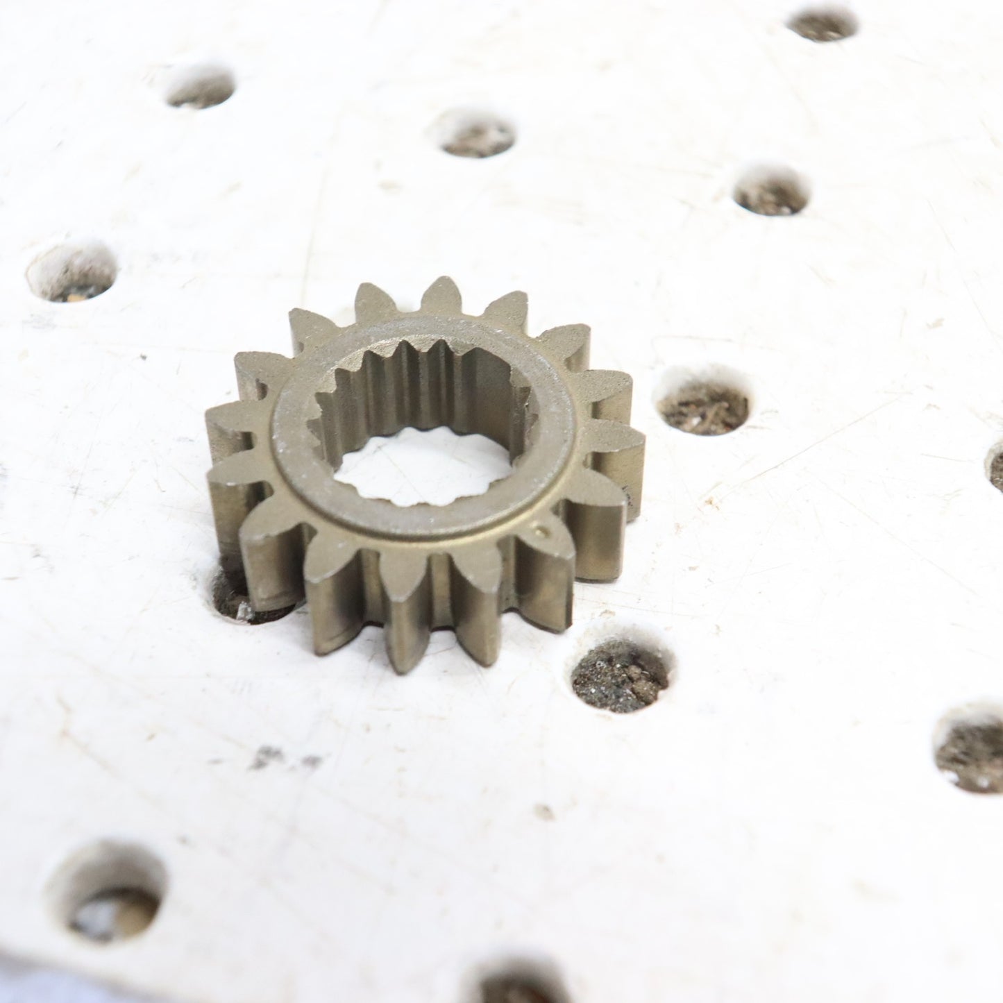 2013 Polaris Ranger 800 SECTOR GEAR, 16 TOOTH 3233839