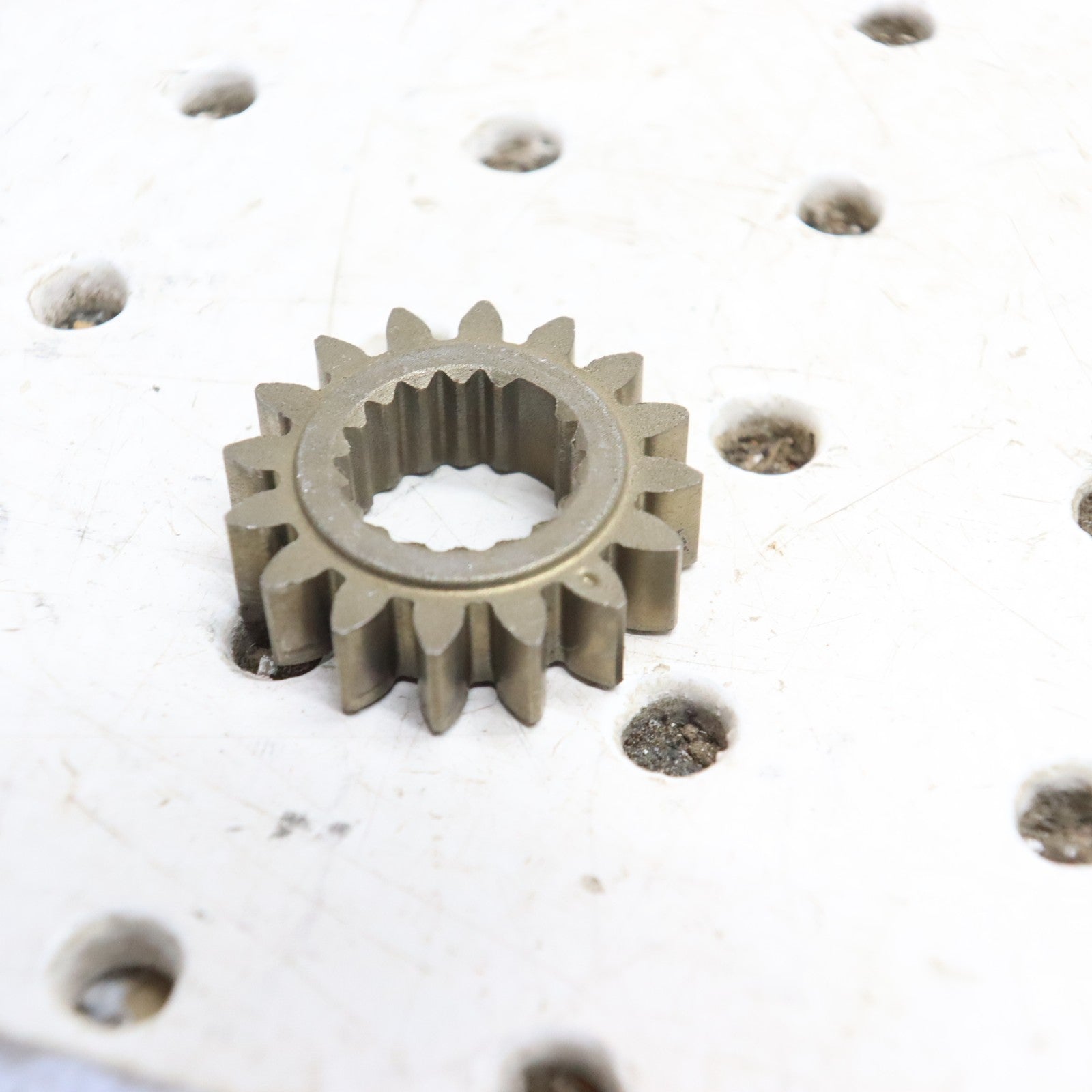 2013 Polaris Ranger 800 SECTOR GEAR, 16 TOOTH 3233839