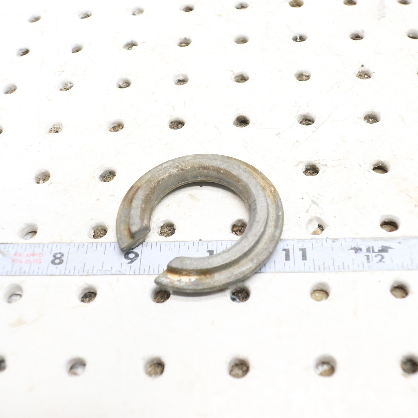 2007 Polaris Iq 600 Shock Spring Retainer 5630580; 5020618