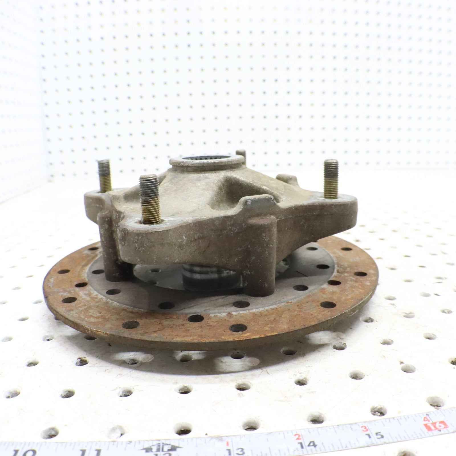 2008 Polaris Sportsman 800 Wheel Hub 5135113; 5143629 REAR 