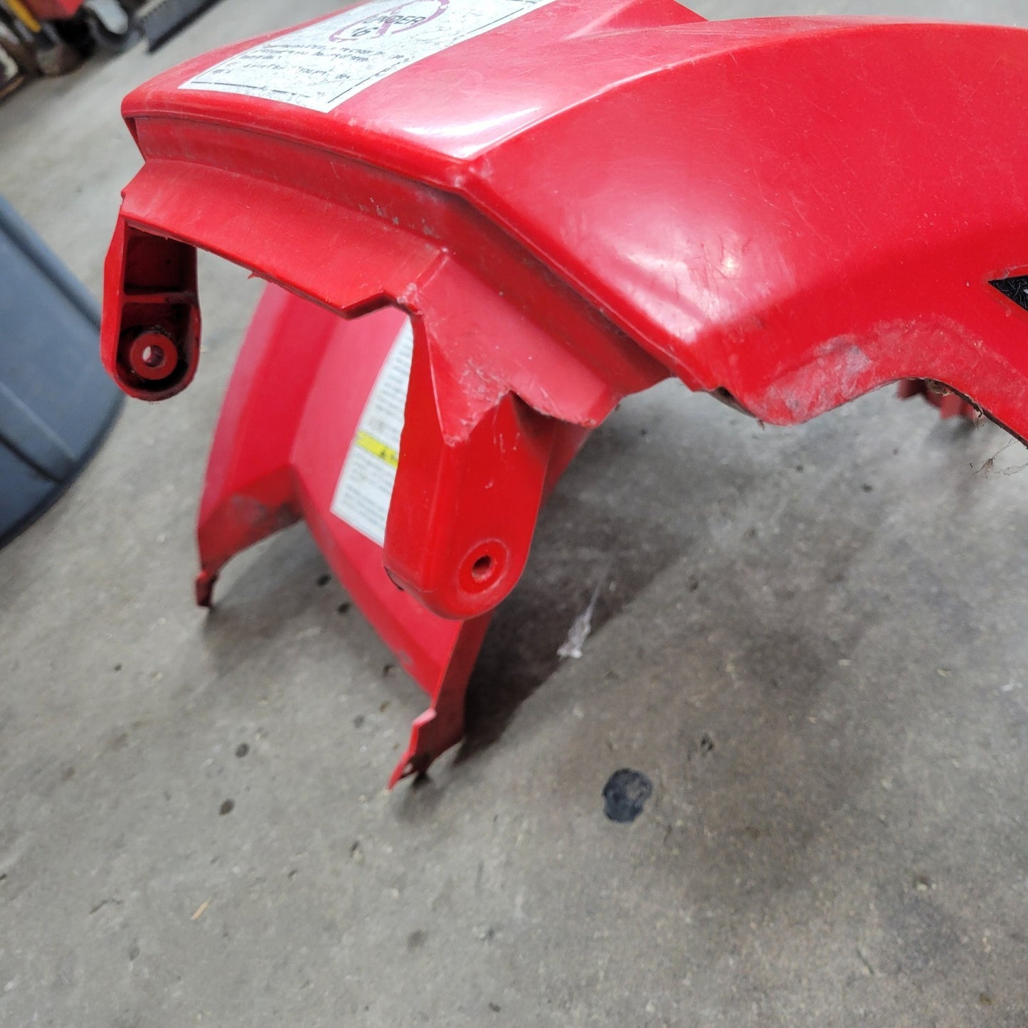 2009 Polaris Sportsman 800 Front Fender 5437844-293; 2634094-293