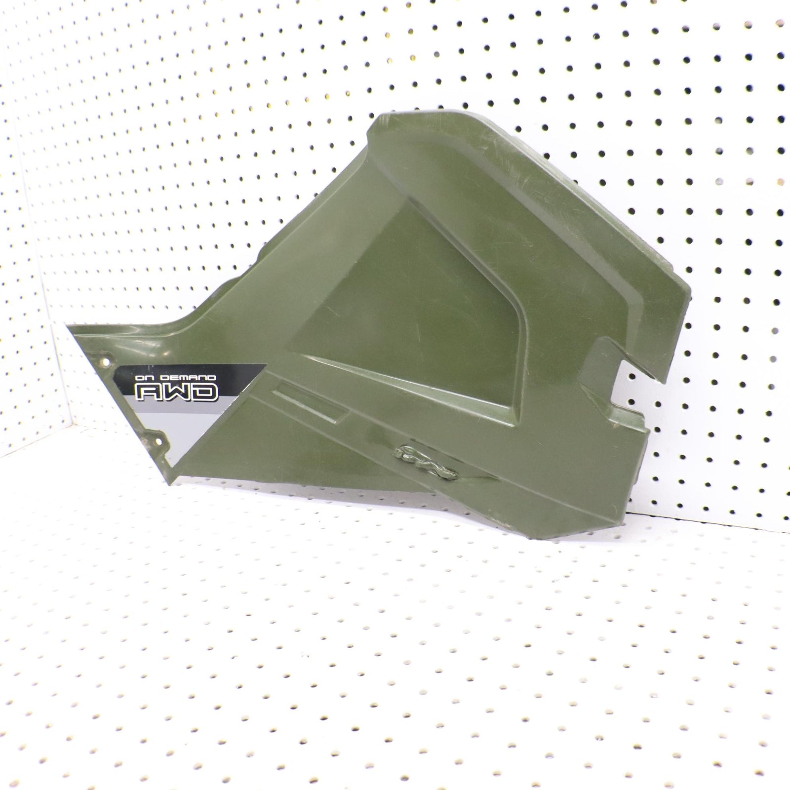 2014 Polaris Sportsman 570 Side Panel Cover Right 2636441-498 SMALL MELT SPOT