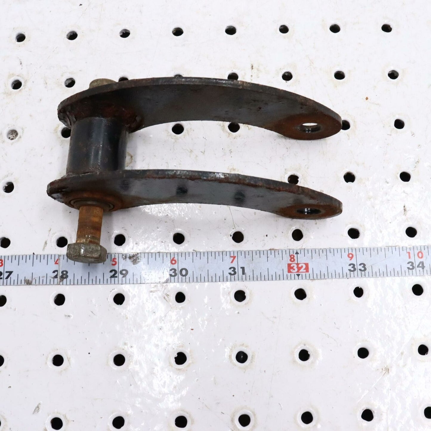 2006 POLARIS FUSION 700 REAR SUSPENSION FRONT PIVOT BRACKET 1542059-067