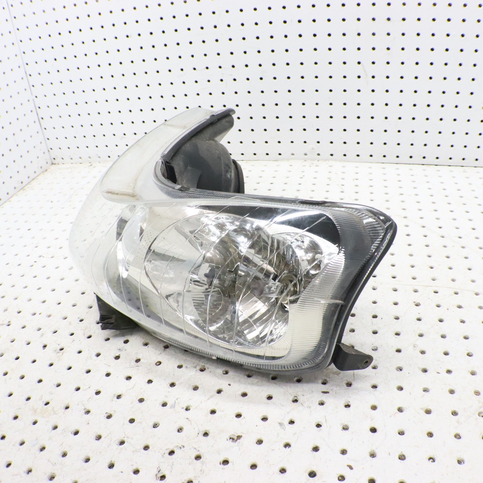 2007 Polaris Iq 600 Head Light Headlight 2410397