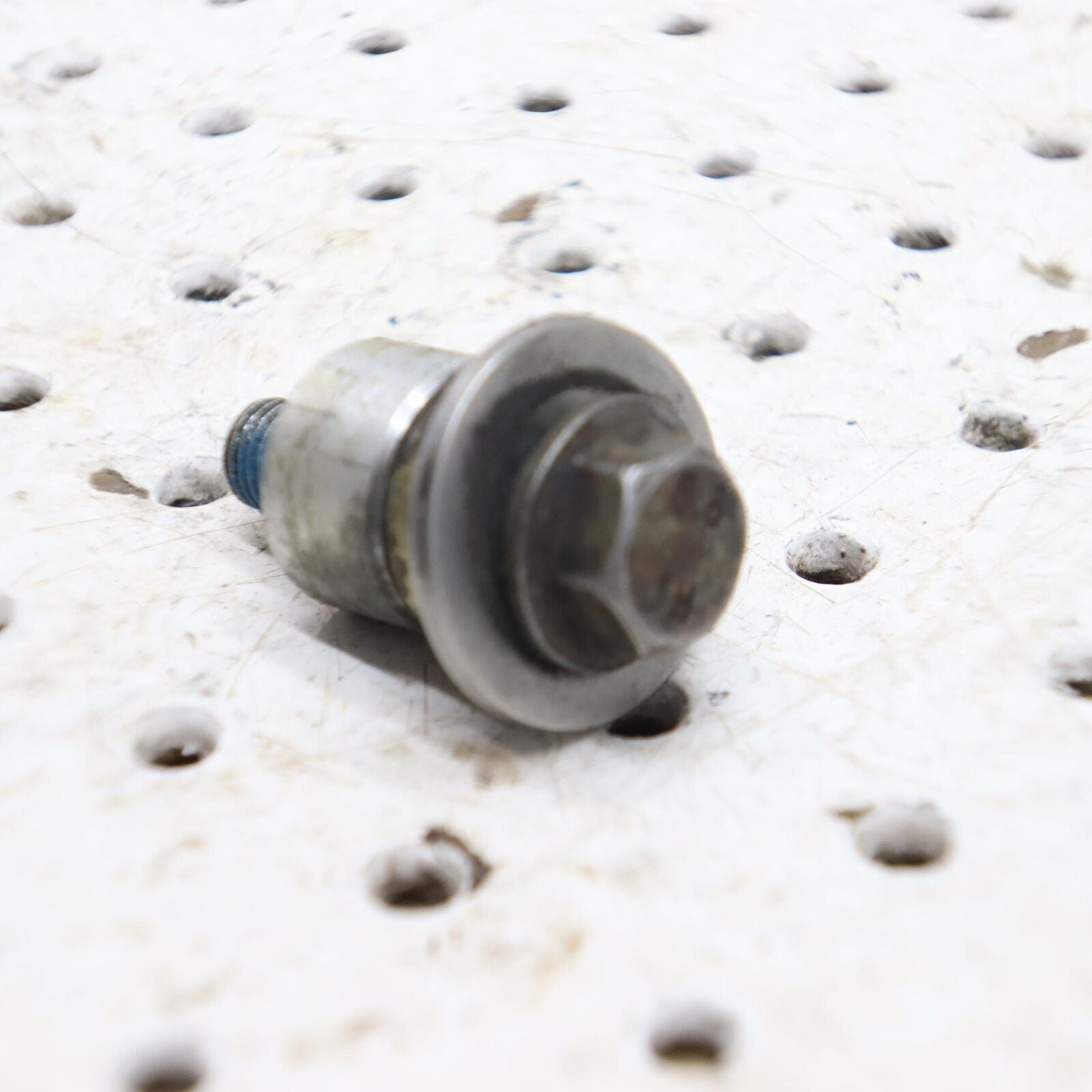 2015 POLARIS SWITCHBACK 800 DRIVEN CLUTCH BOLT 7555846; 7555832; 7555832 