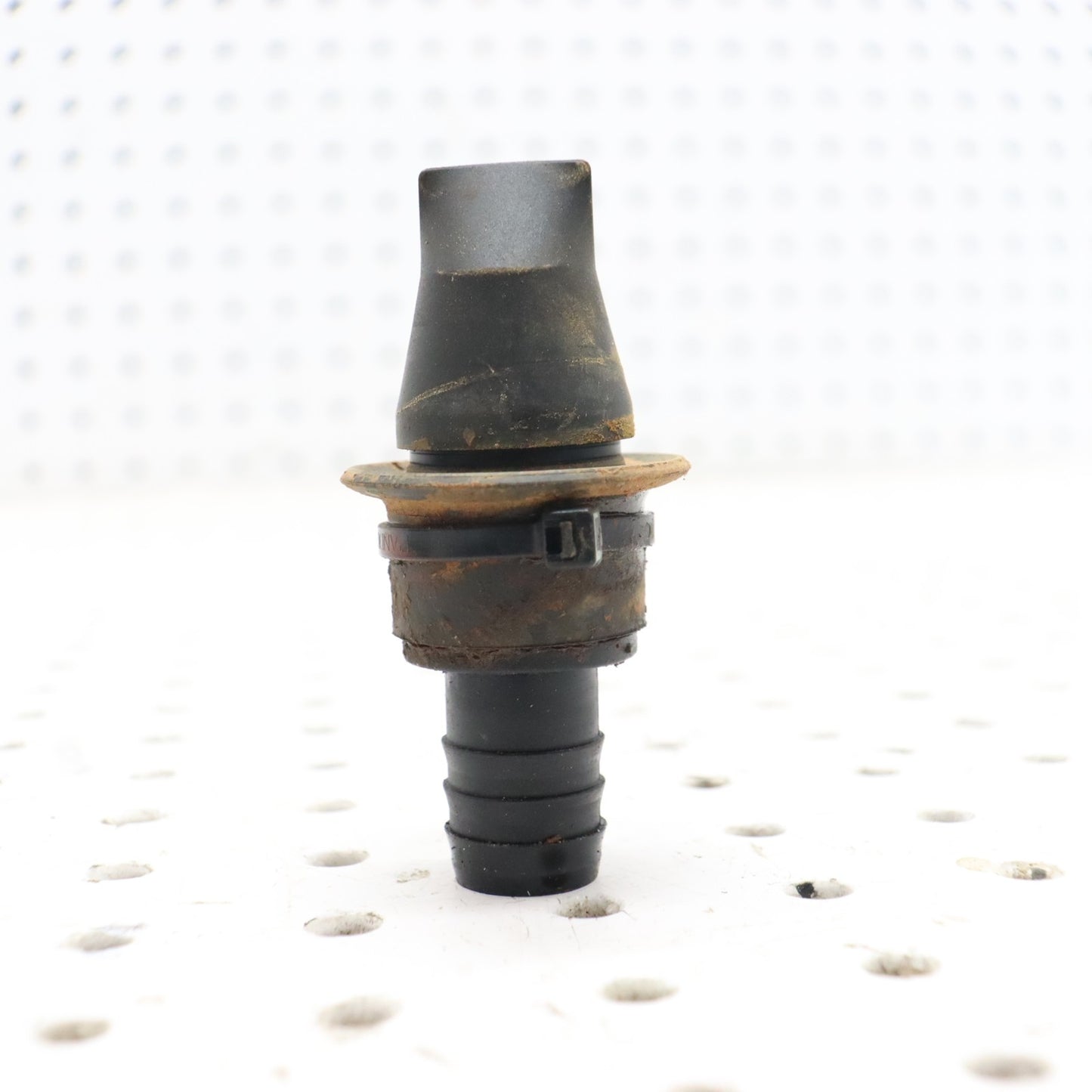 2020 Polaris Sportsman 570 VALVE BREATHER WITH .53 IN BARB 7052577