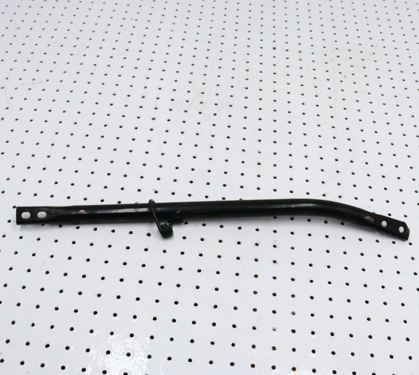 2007 POLARIS IQ 600 RH BULKHEAD FRAME SUPPORT BRACE BRACKET 1015381-067