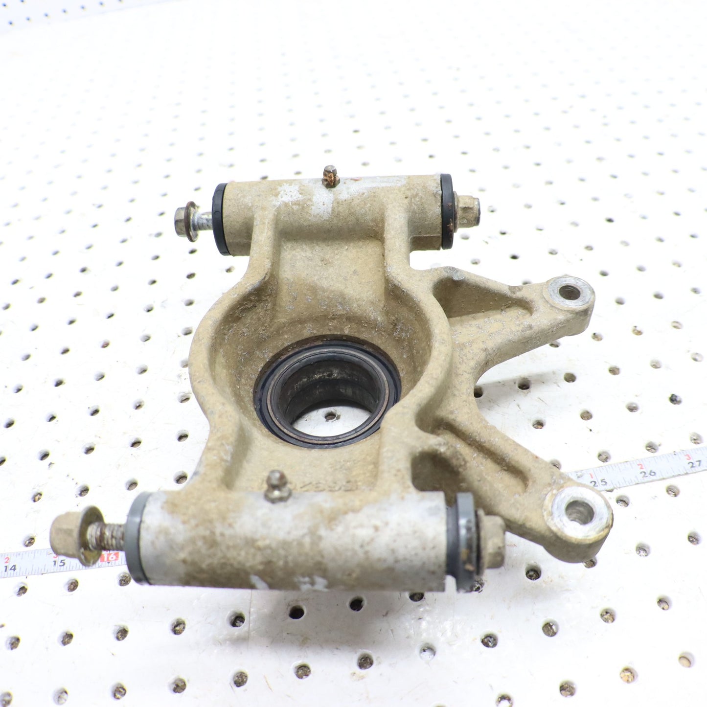2009 Polaris Sportsman Xp 850 Bearing Carrier Knuckle Rear 5136105