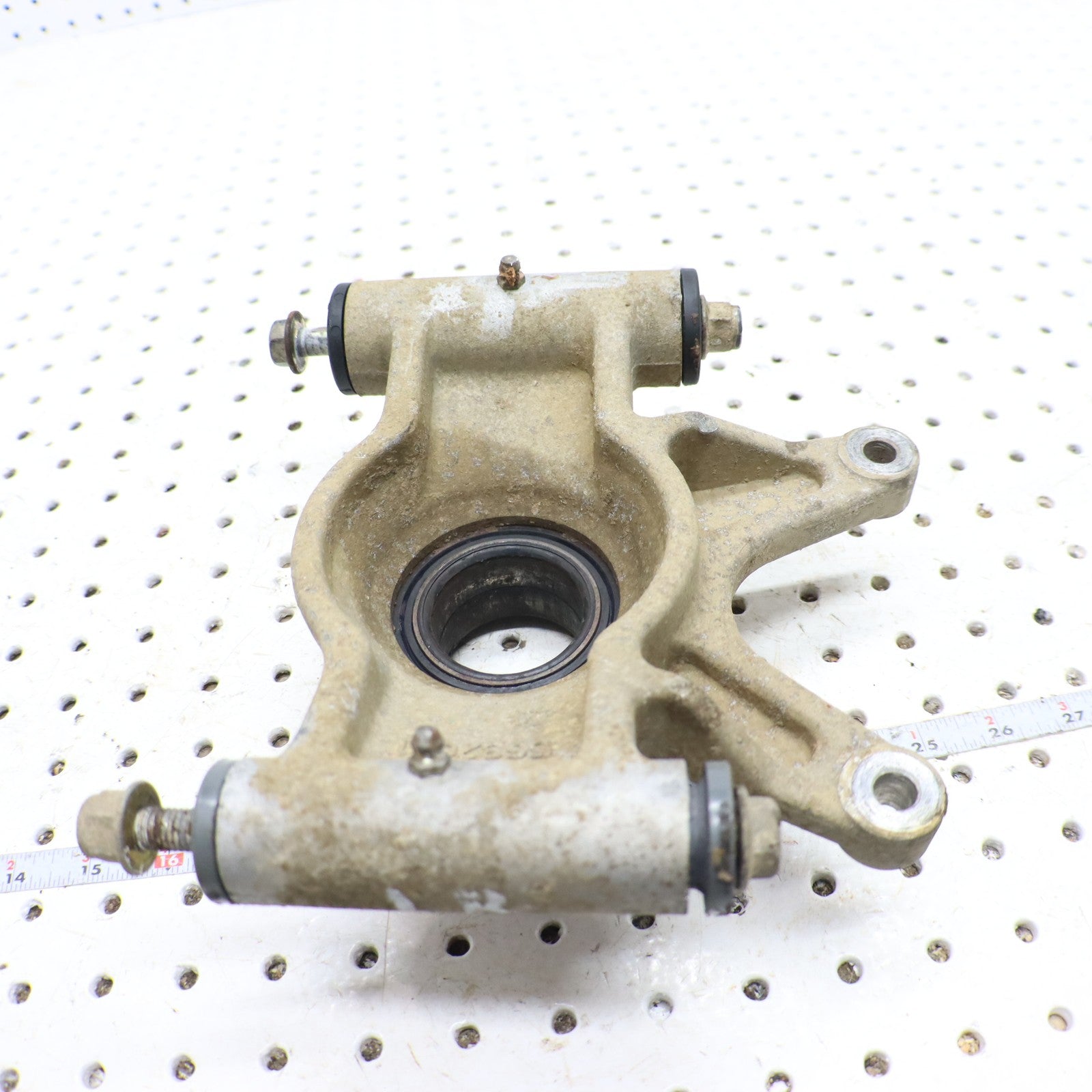 2009 Polaris Sportsman Xp 850 Bearing Carrier Knuckle Rear 5136105