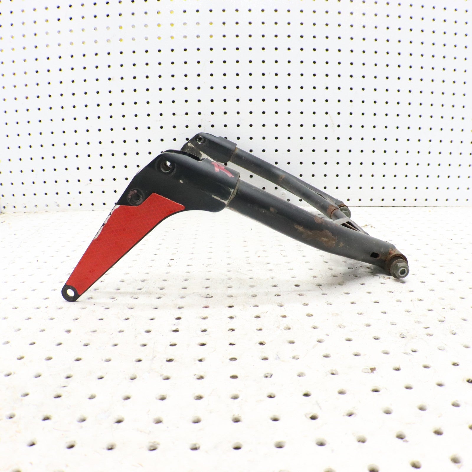 2016 Polaris Rush 800 Rear Pivot Arm 1543461-458