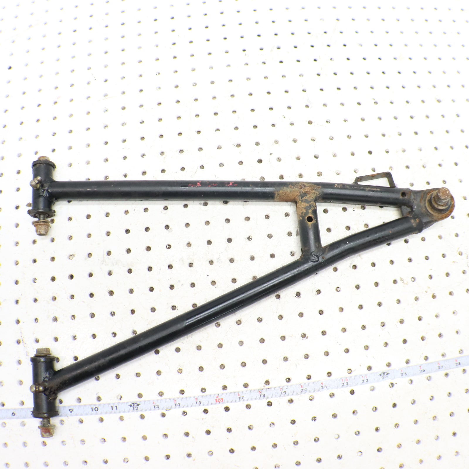 2013 Polaris Ranger Xp 900 Lower Front Right Control A Arm 1018170-458