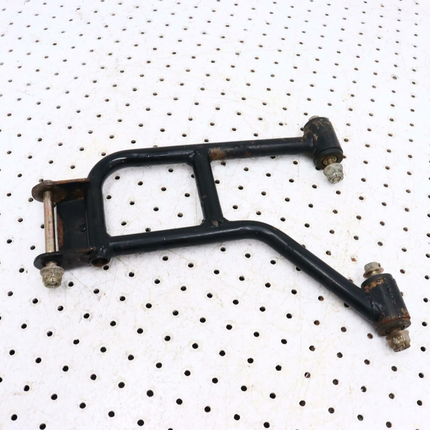 2004 ARCTIC CAT 650 REAR BACK UPPER LEFT CONTROL A ARM 0504-583