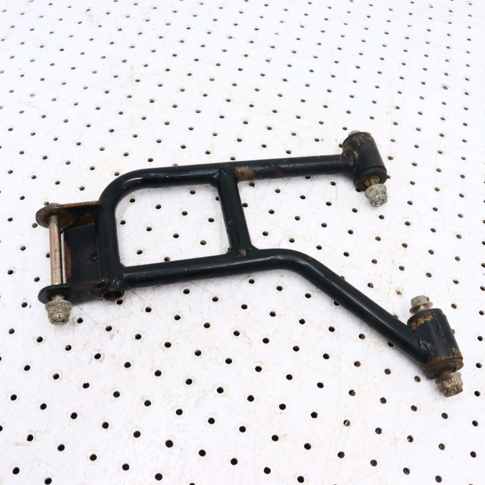 2004 ARCTIC CAT 650 REAR BACK UPPER LEFT CONTROL A ARM 0504-583