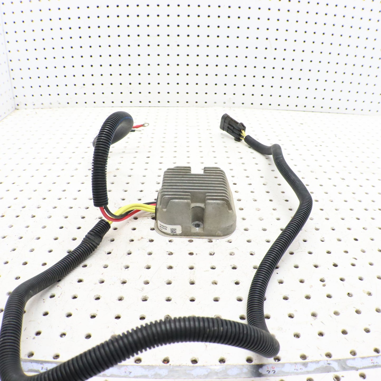 2014 Polaris Sportsman 570 Voltage Regulator 2207958; 4015230