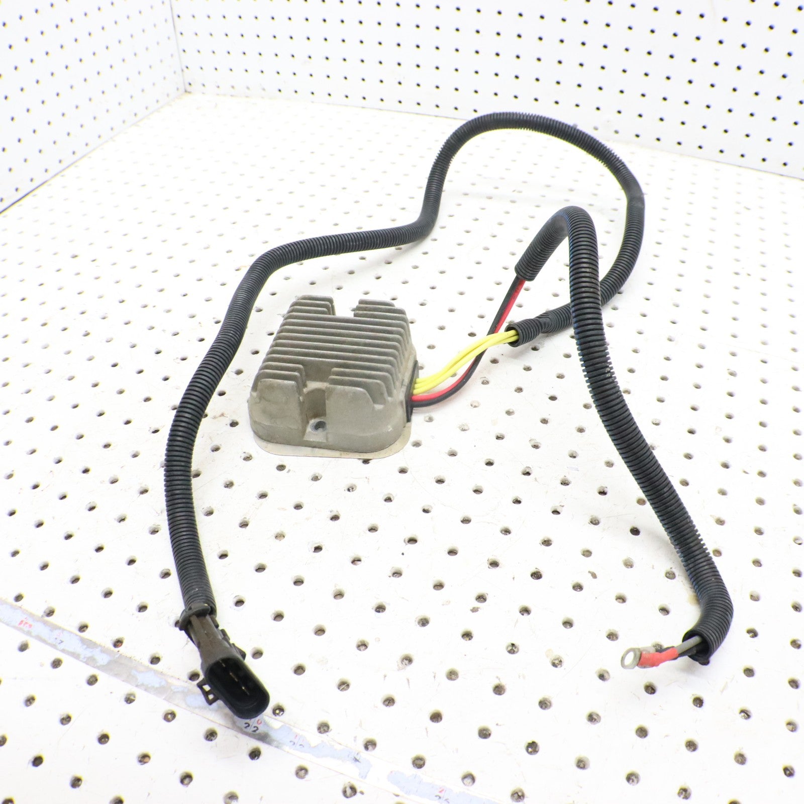 2014 Polaris Sportsman 570 Voltage Regulator 2207958; 4015230