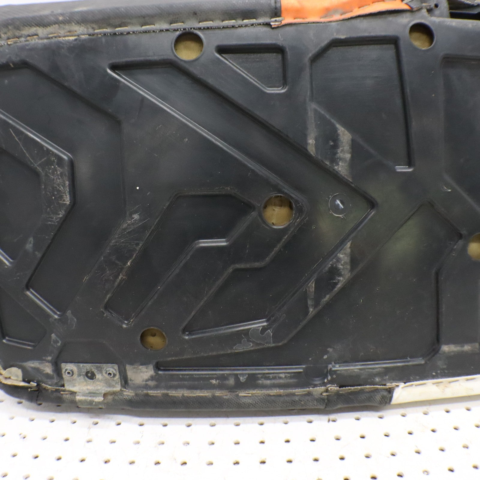 2013 Polaris Ranger Xp 900 SEAT BOTTOM ASSEMBLY, 60 [AO][EAO] 2685566