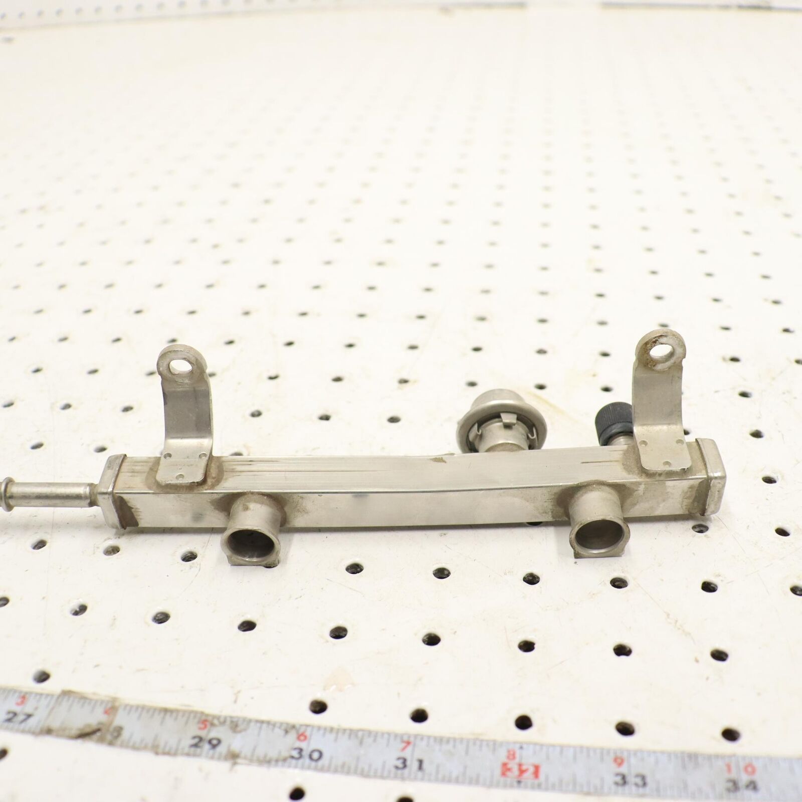 2013 POLARIS RANGER XP 900 FUEL RAIL 1204454 2522177