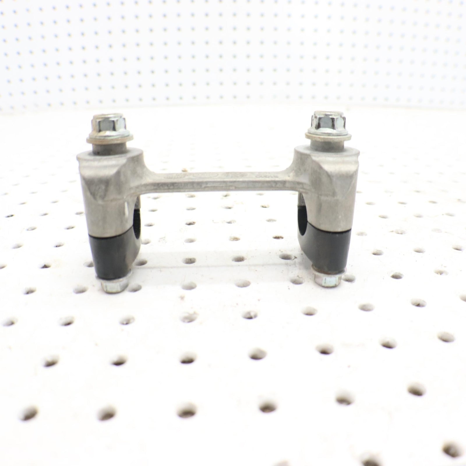 2016 SUZUKI KING QUAD 500 HANDLEBAR CLAMP 56211-09F00-291 56211-31G10 