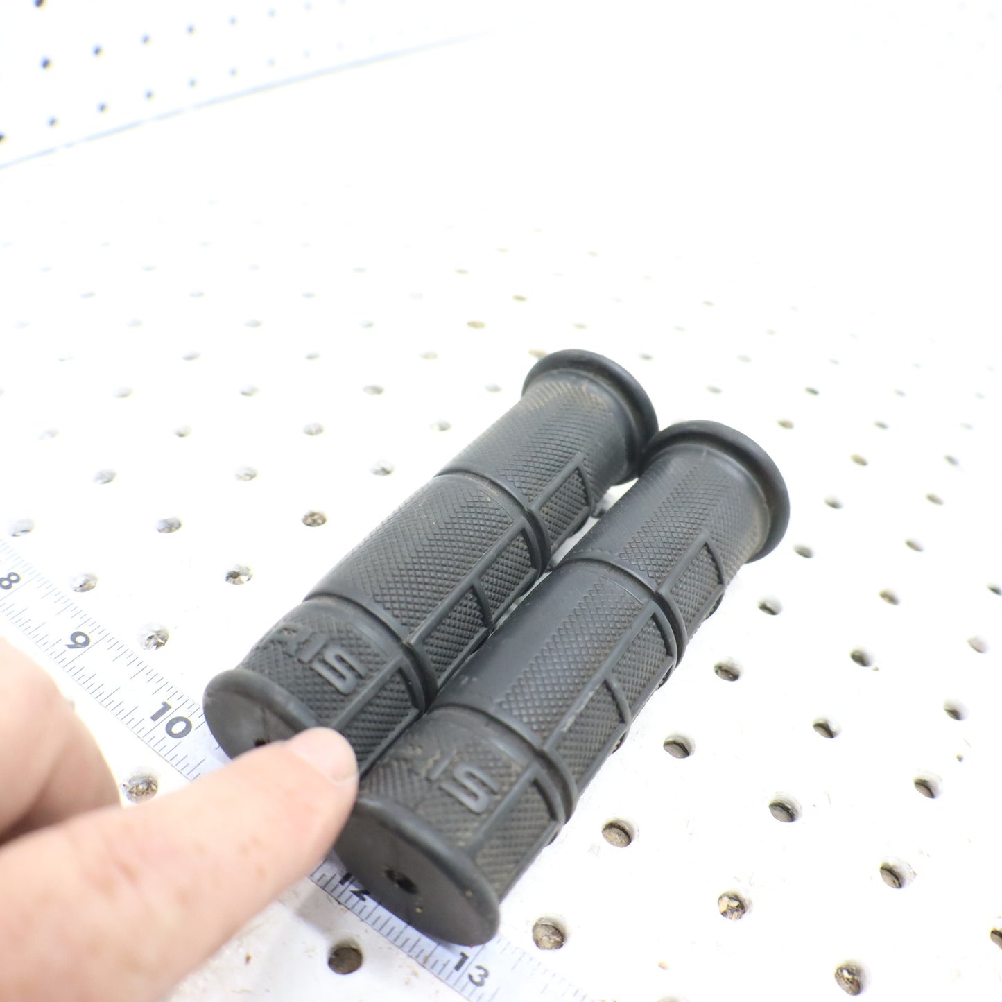 2009 Polaris Sportsman Xp 850 Handlebar Grips 5413578-070