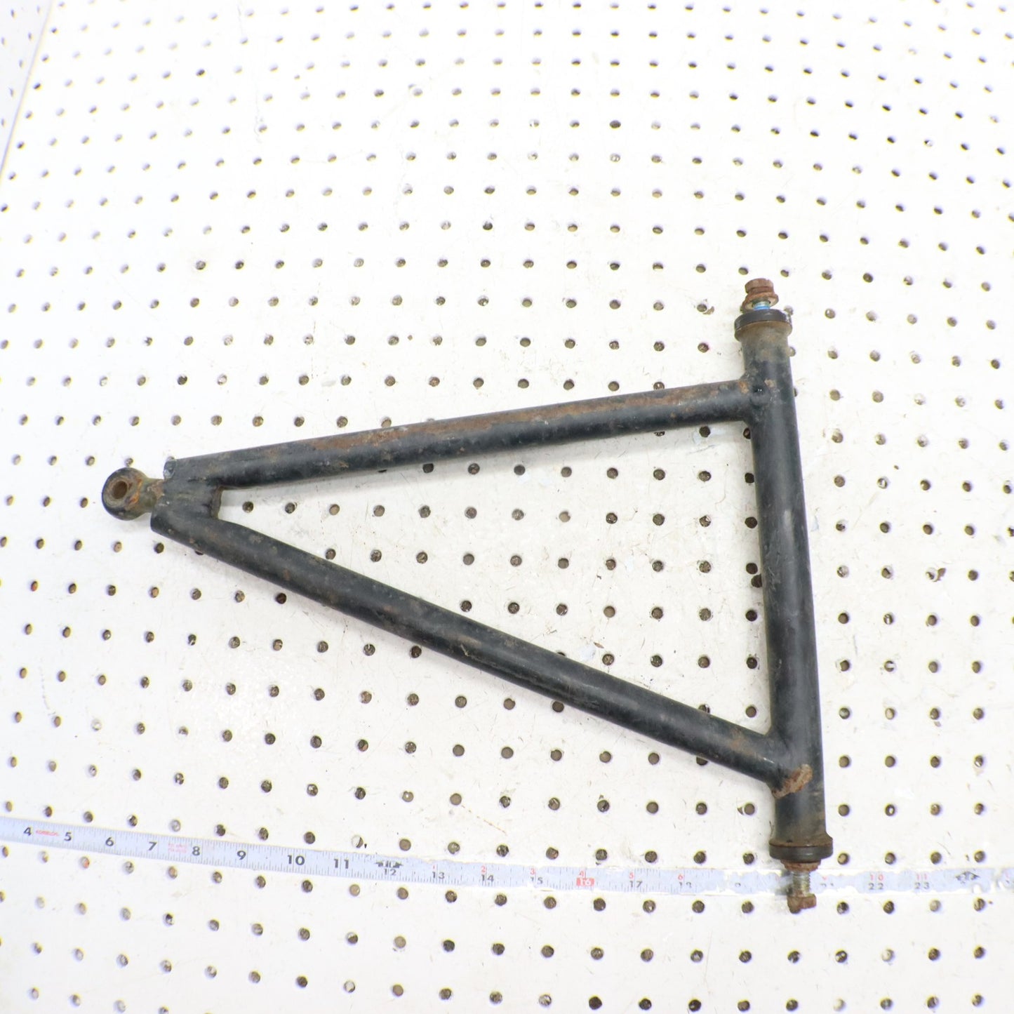 2009 Polaris Sportsman 800 Front Lower Right Control A Arm 2202866