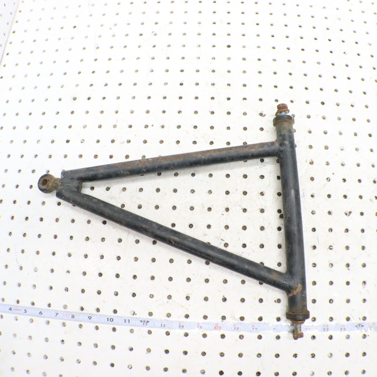 2009 Polaris Sportsman 800 Front Lower Right Control A Arm 2202866