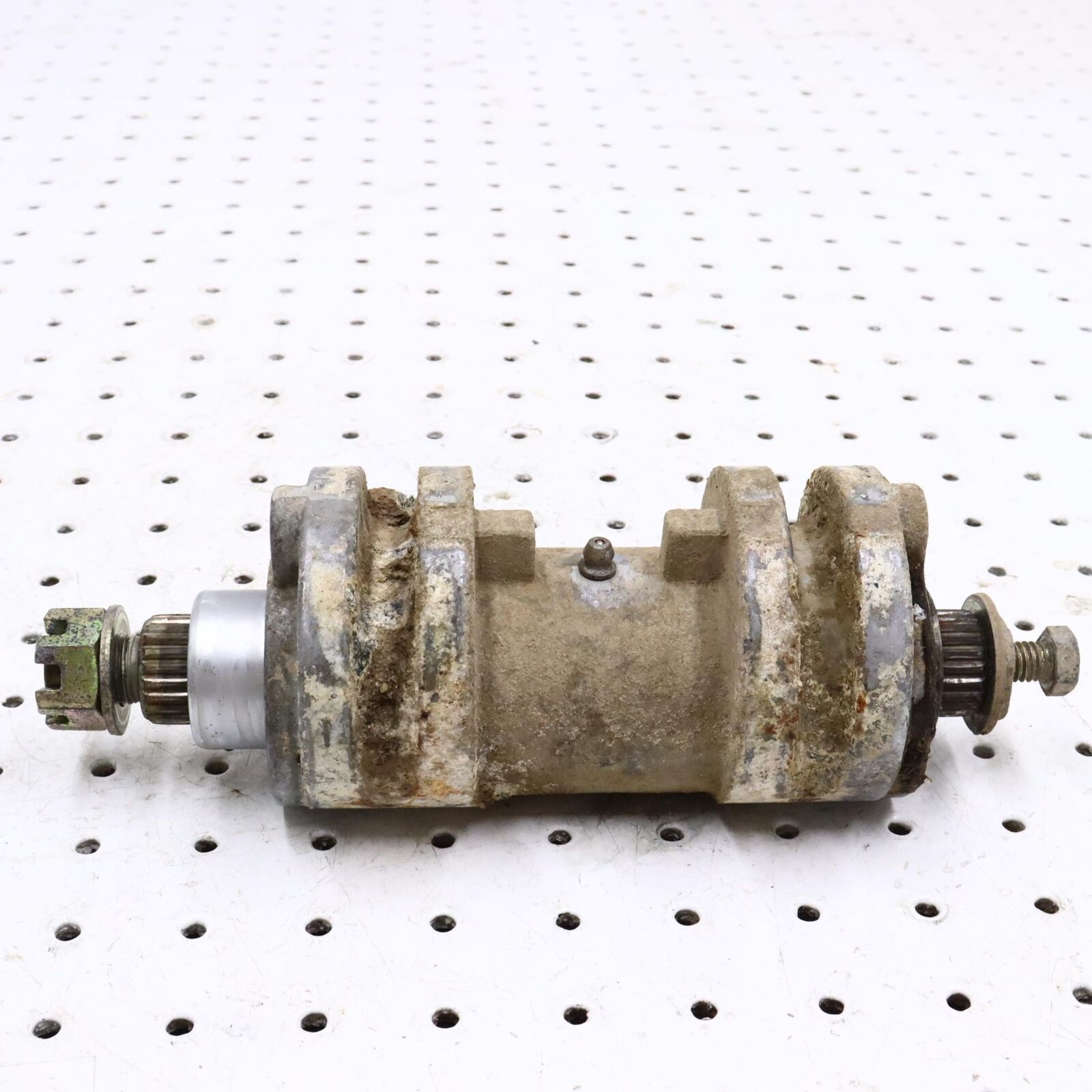 1998 POLARIS XPLORER 400L CENTER TIGHTENER BEARING HOUSING 1380136