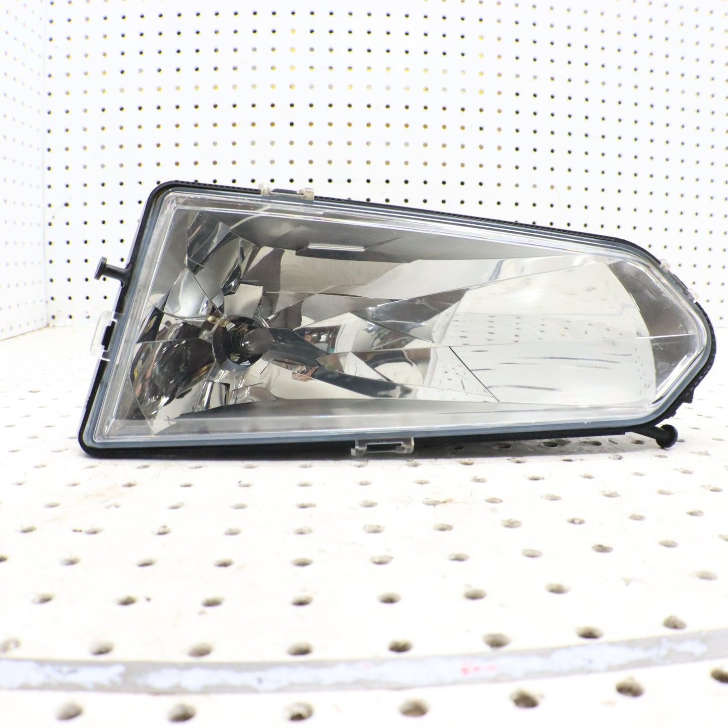 2013 Polaris Ranger Xp 900 Headlight Head Light Bumper LEFT 2411786