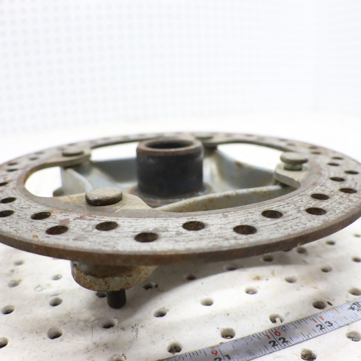 2009 Polaris Sportsman Xp 850 Wheel Hub REAR 5136295; 5136946