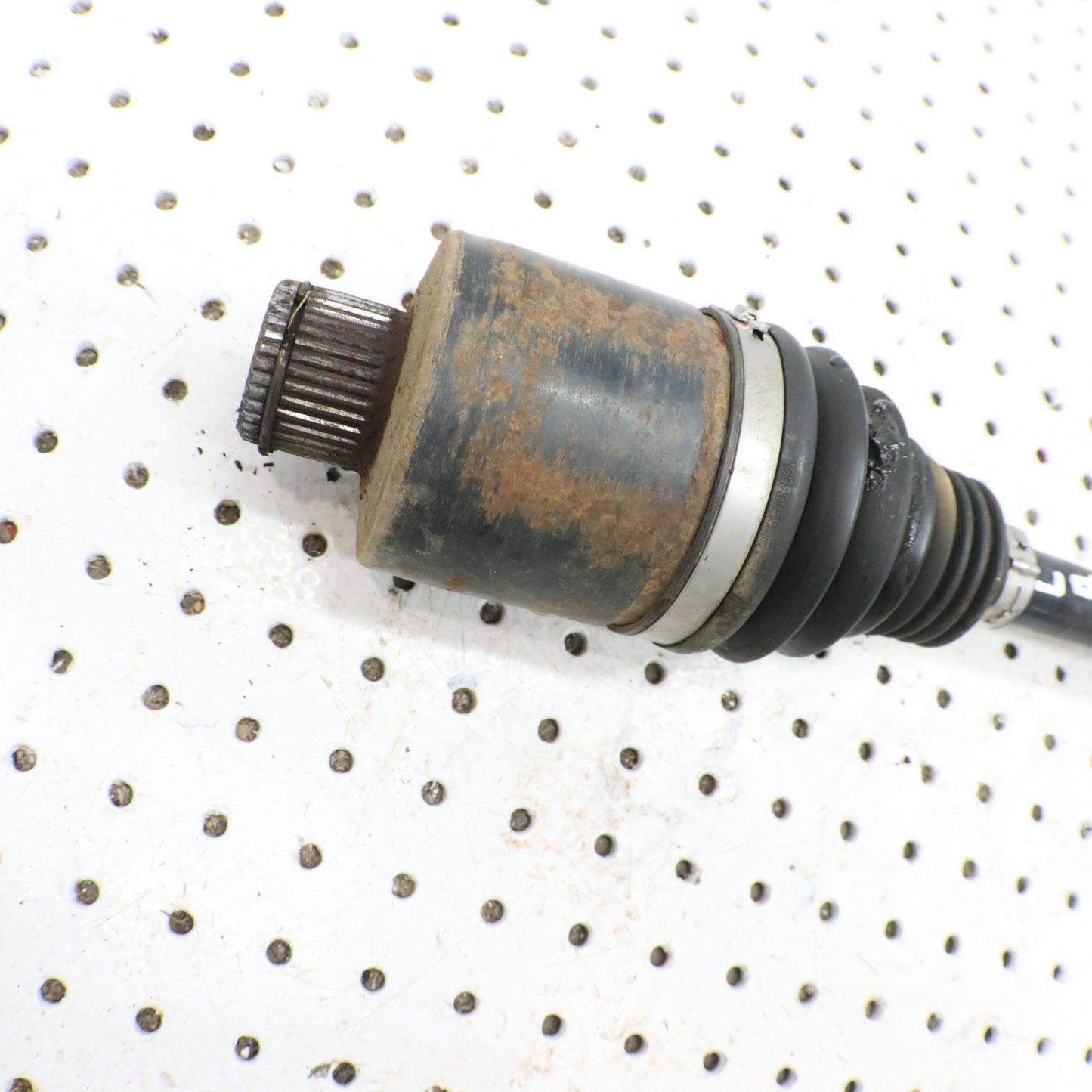 2009 Polaris Sportsman 800 REAR Cv Drive Axle Shaft 1332654 1332935 TORN BOOT