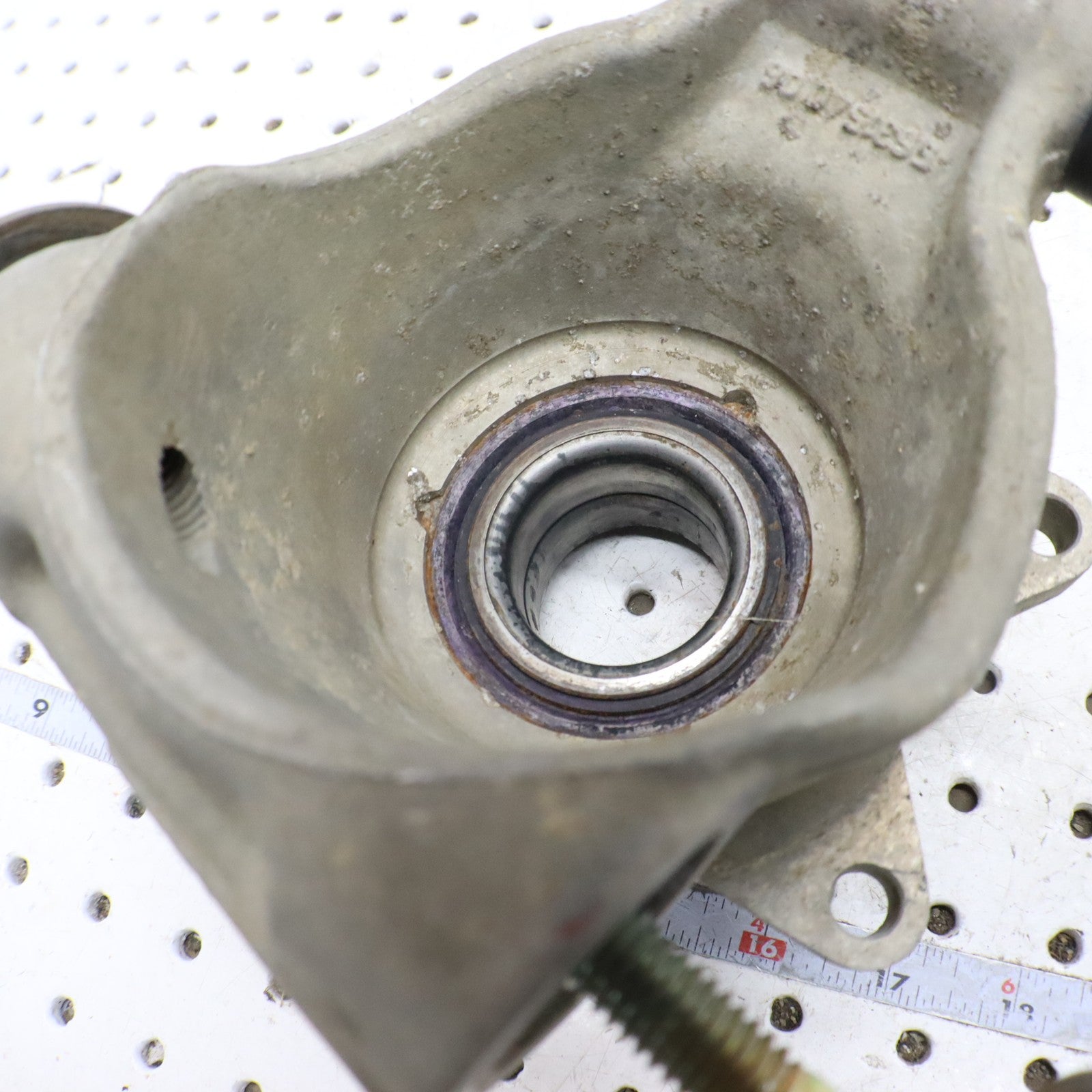 2009 Polaris Sportsman 800 Bearing Carrier Knuckle Rear 5135563 LEFT REAR 