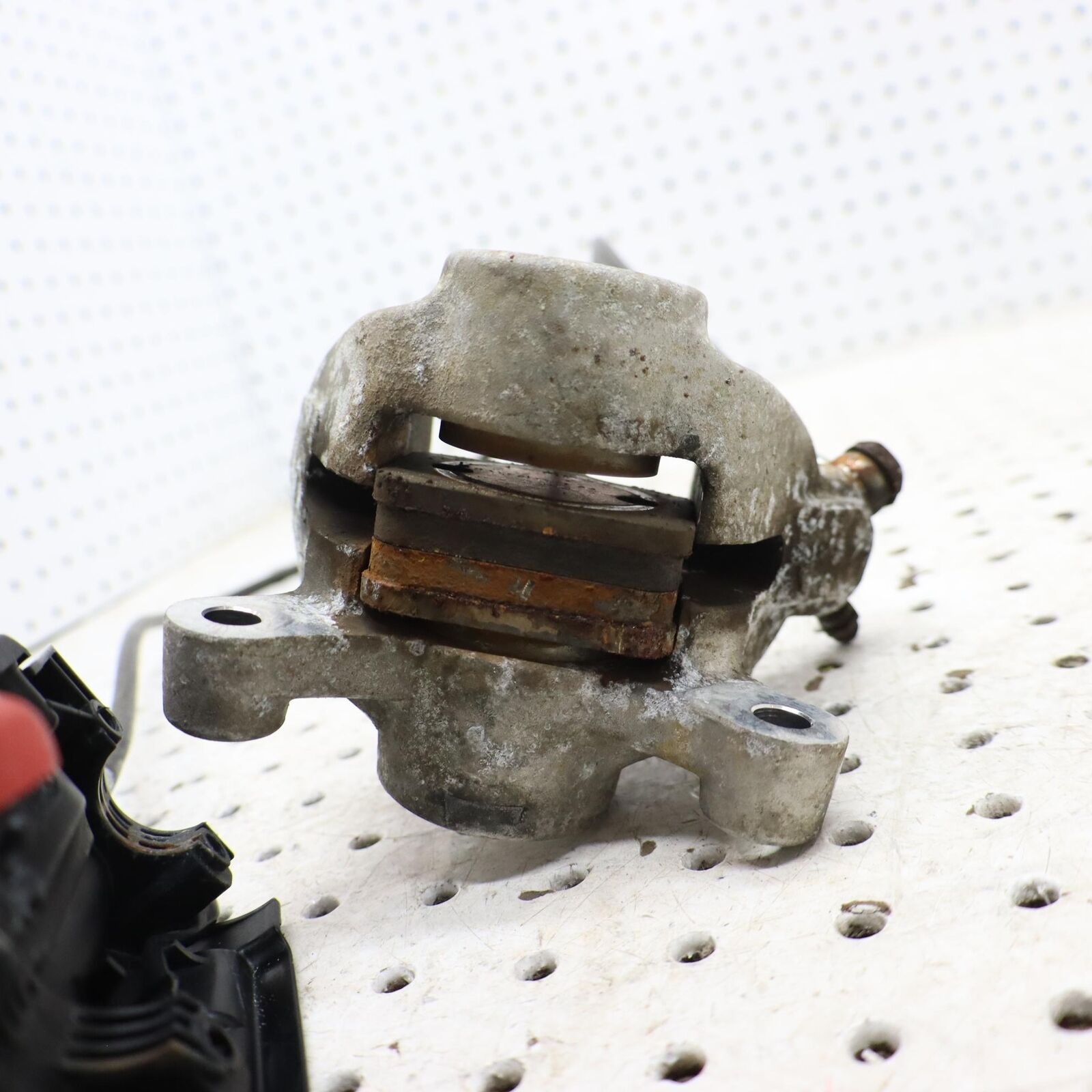 2006 POLARIS RMK 700 HAND BRAKE LEVER MASTER CYLINDER 2202785; 2202742
