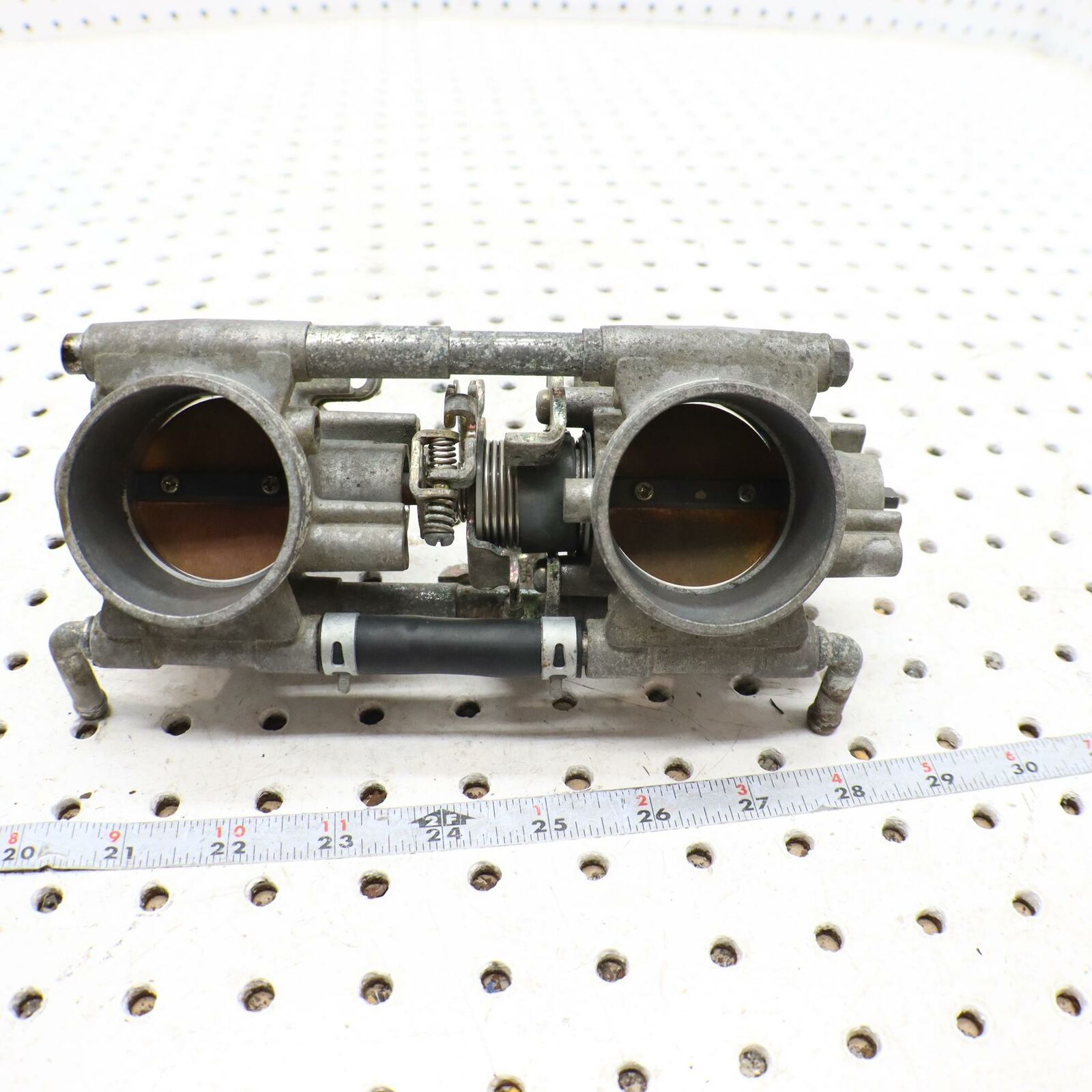 POLARIS MAIN FUEL INJECTORS THROTTLE BODIES BODY 1203213