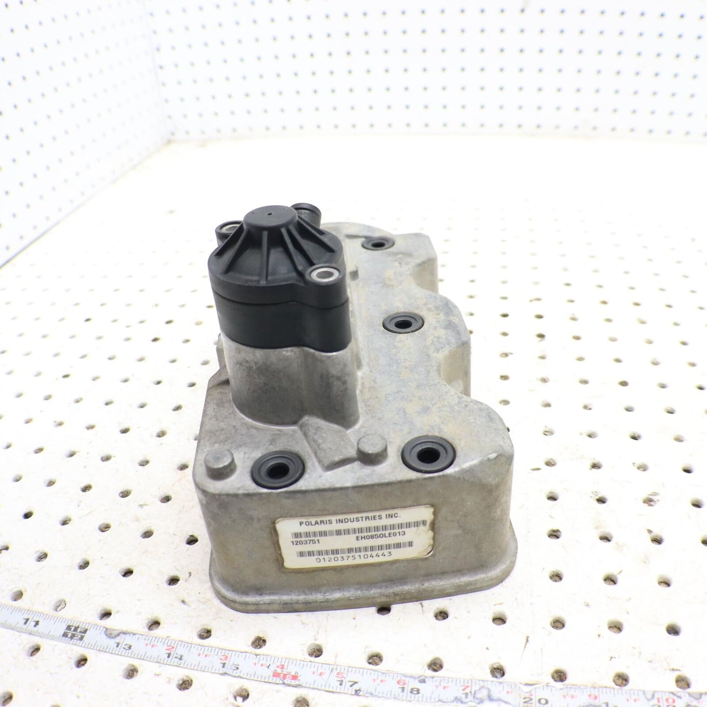 2010 POLARIS SPORTSMAN XP 850 VALVE ROCKER COVER 5510655