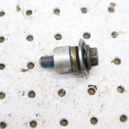 2015 POLARIS SWITCHBACK 800 DRIVEN CLUTCH BOLT 7555846; 7555832; 7555832 